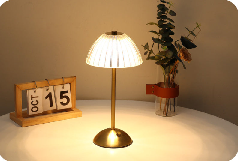 Simple Retro USB Rechargeable LED Desk Lamp