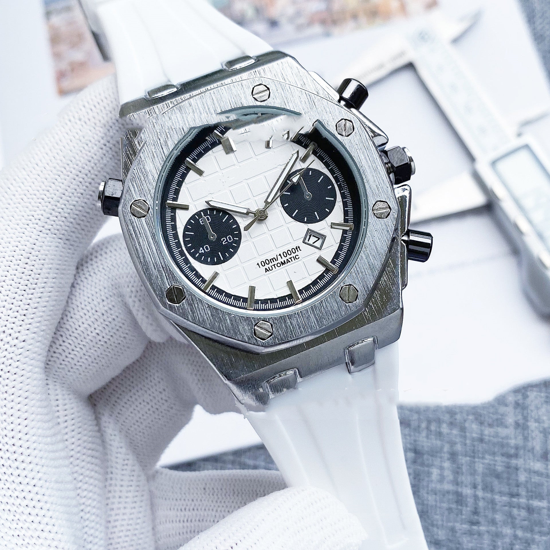 Men's Fashion Love Brand Quartz 3-pin Tape Watch